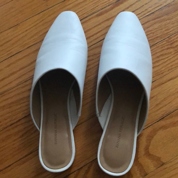 banana republic mules